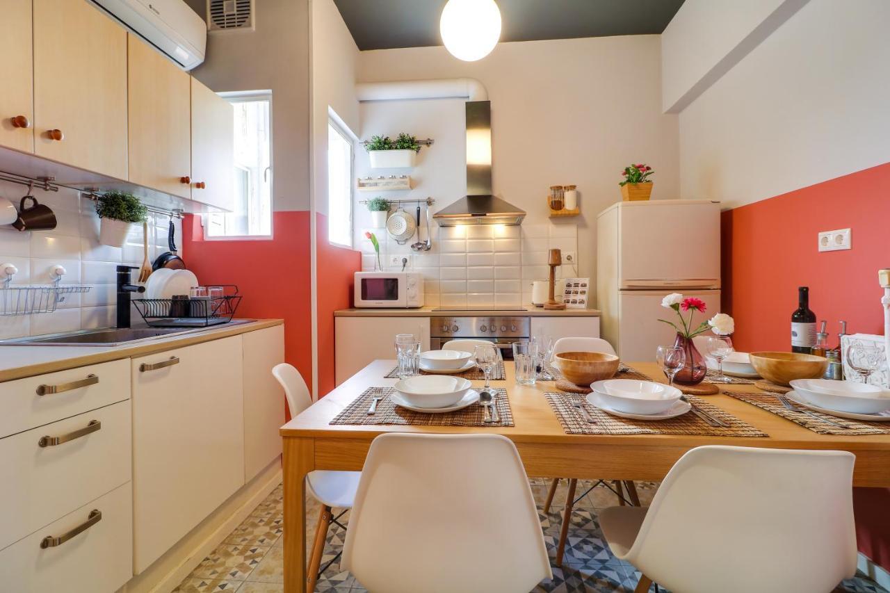 אתונה Spacious Central Flat☆3Min To Metro☆Ac|Netflix|Pc מראה חיצוני תמונה